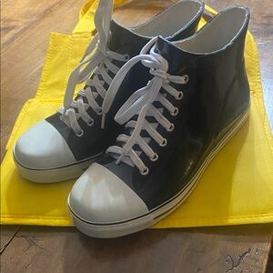 DAV RUBBER RAINBOOTS SIZE 7, EURO 37,